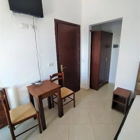 Ahmeti Rooms Ксамил Экстерьер фото